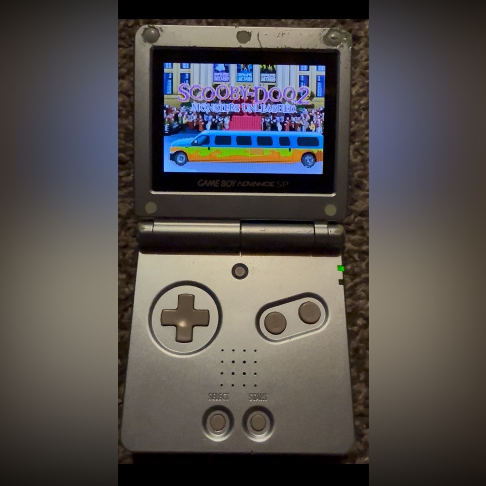 Game Boy Advance SP with Case and Charger - Picture 7 of 7